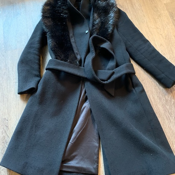 Club Monaco black  wool fur wraps around coat - Picture 6 of 15